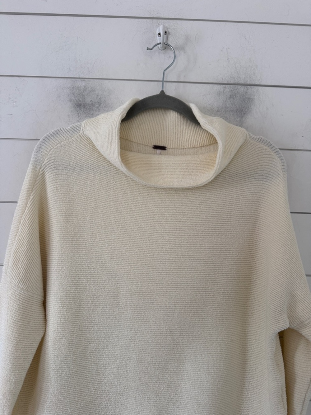 Free People Size S Free People Ottoman Slouchy Tunic Light Yellow oversized flaw - Picture 4 of 15